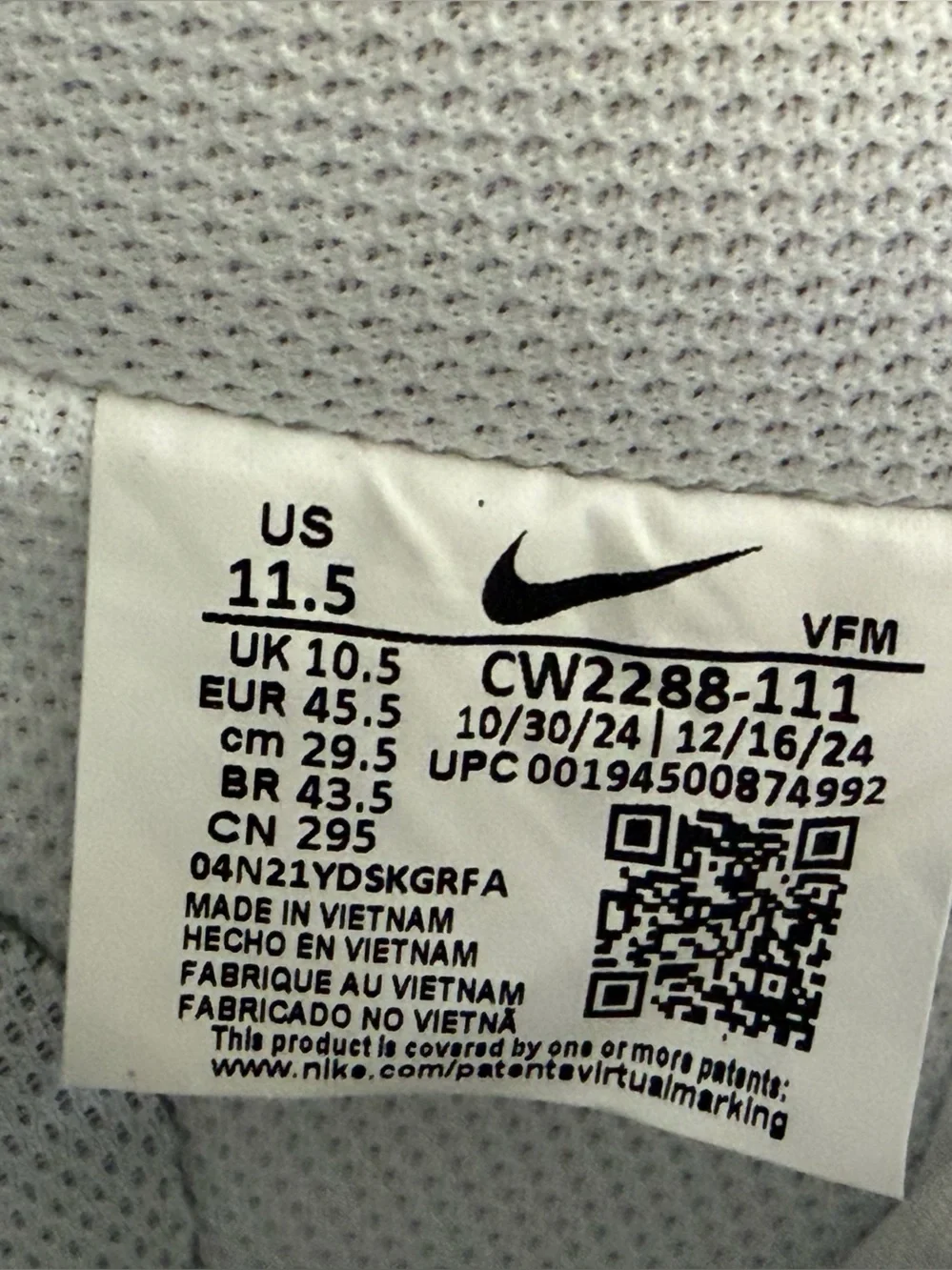 Nike-mix-matched Styles White CW2288-111 /HF2893-100  UNIQUE Exclusive Offer